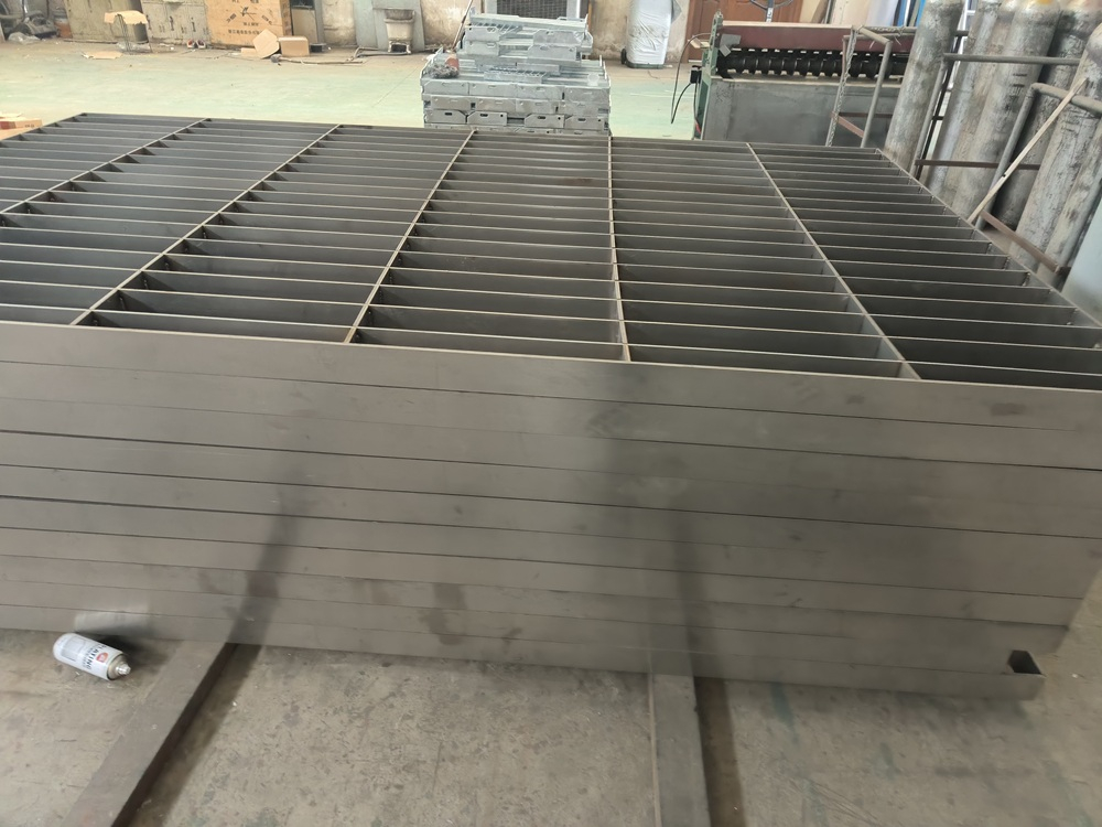 2507雙向不銹鋼格柵-超大型格柵